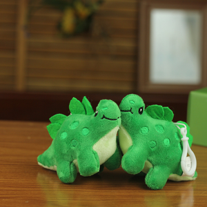 Оптовая продажа: милые зеленые плюшевые брелоки-динозавры, индивидуальные мультяшные игрушки-динозавры в виде кольца для ключей, для промоакций и подарков - Product Image 5