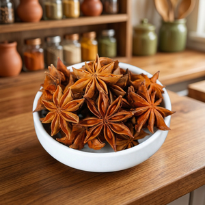 Anis étoilé entier en gros, épices séchées en grappes pour le thé, la pâtisserie, la cuisine et l'assaisonnement, approvisionnement en vrac pour l'exportation - Product Image 3