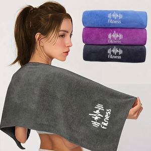 Serviette de sport à séchage rapide - Microfibre super absorbante avec motif battement de cœur pour la salle de sport, le camping, la plage, les voyages (gris/violet/bleu) - Product Image 2