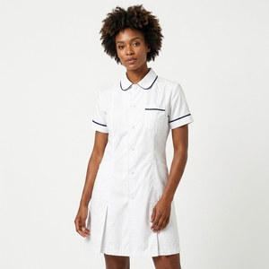 Tenue médicale professionnelle blanche à col <span class=keywords><strong>Peter</strong></span> Pan, jupe plissée, uniforme d'infirmière, fournisseur de blouses de laboratoire, usage hospitalier unisexe, logo personnalisé - Product Image 3