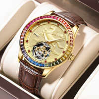 Montre mécanique squelette en diamant coloré pour hommes Montre-bracelet creuse automatique en cuir à la mode pour hommes