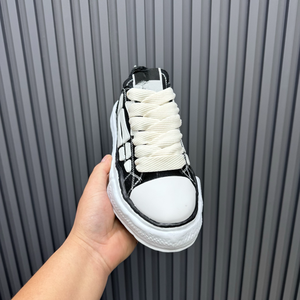 Baskets rétro tendance pour hommes, semelle épaisse surélevée, tige en tissu respirant, chaussures confortables pour tenue mode StreetAmiris - Product Image 6