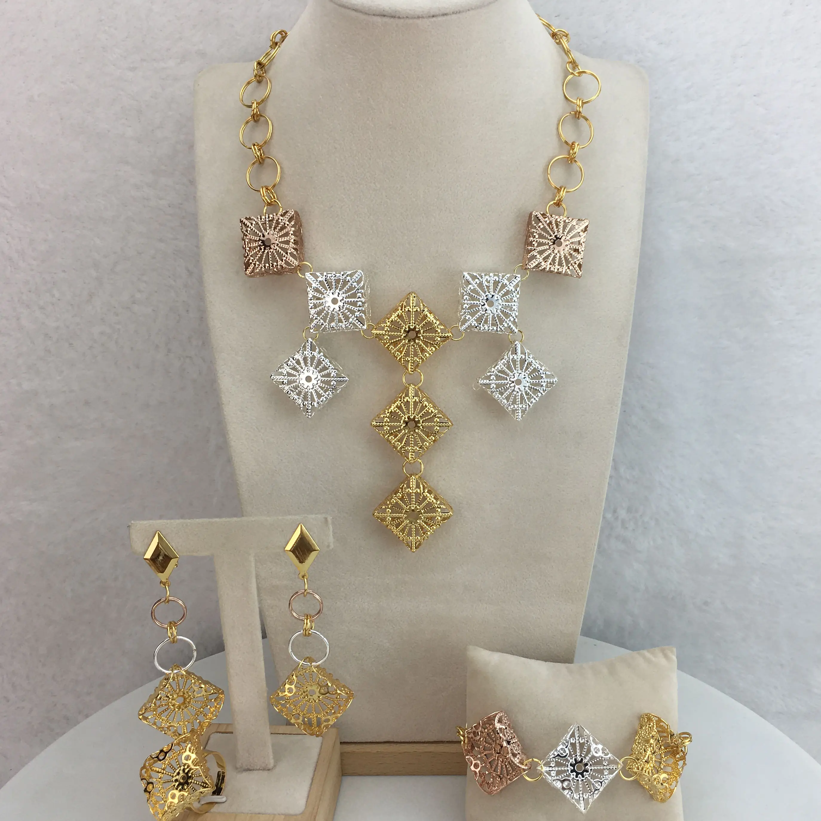 YUMINGLAI suudi 18k altın kaplama ağır mücevher ucuz fiyat yüksek kalite conjuntos de joyas takı seti FHK11760