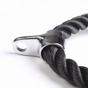 Câble en acier noir avec attache en nylon pour entraînement triceps, idéal pour la musculation à domicile ou en salle de sport - Product Image 2