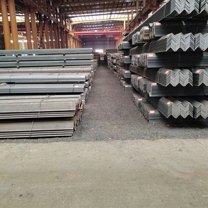 Barre d'angle en acier prégalvanisé pour structures en acier léger, supports de câbles, cadres d'équipement et applications de construction - Product Image 5