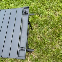 Table de camping rectangulaire pliable en acier inoxydable, design moderne, portable, antidérapante, imperméable, idéale pour les pique-niques et le camping