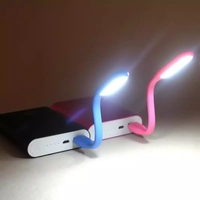 Lampe de lecture LED USB flexible, portable, compatible avec les banques d'alimentation, les ordinateurs portables et les notebooks, fournie par l'usine.