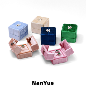 Caja de Anillos de Terciopelo para Boda o Compromiso, con Logotipo Personalizado, Tapa Abatible, Doble Ranura, Estuche para Anillos de Pareja, Caja de Almacenamiento y Exhibición de Joyería - Product Image 6