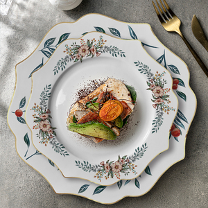 Assiette en céramique style rétro style européen Plats à steak fleur de rose Assiette en porcelaine style INS Assiette à dessert petit déjeuner - Product Image 2