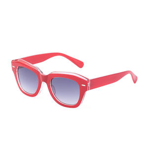 Nuevas gafas de sol retro de montura pequeña para mujer, protección UV400, montura de PC, a la moda, para viajes y actuaciones. - Product Image 1