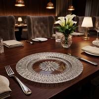 Assiette de présentation en verre transparent argenté de 13 pouces, motif étoile, design cristal, élégante décoration de mariage, pour la mise en table d'événements