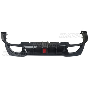Difusor Trasero Magickit con Luz LED para BMW Serie 3 G20 G28 Sport 330i M340i 2019-2022, Color Carbono y Negro - Product Image 4