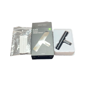 Désodorisant <span class=keywords><strong>pour</strong></span> voiture <span class=keywords><strong>Diffuseur</strong></span> de parfum Clip <span class=keywords><strong>pour</strong></span> parfum Bâtonnets d'huile essentielle <span class=keywords><strong>pour</strong></span> femmes hommes Décoration de parfum automobile - Product Image 1