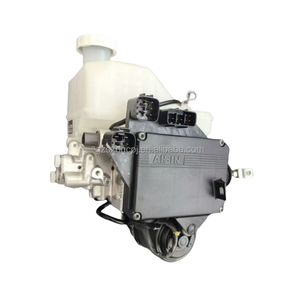 Para <span class=keywords><strong>Mitsubishi</strong></span> Pajero V77 V78 V73 Motor de bomba de freno V93v97v75aabs Cilindro maestro Cilindro Maestro de freno Desmontaje original usado - Product Image 2