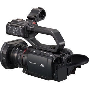 A 215HC-X2000 <b>4K</b> Professional <b>Camcorder</b> with 24x Optical Zoom - Product Image 2