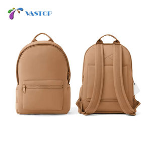 <span class=keywords><strong>Mochila</strong></span> de neopreno versátil para <span class=keywords><strong>trabajo</strong></span> <span class=keywords><strong>y</strong></span> <span class=keywords><strong>gimnasio</strong></span>: correas de hombro transpirables <span class=keywords><strong>y</strong></span> funda para portátil dedicada - Product Image 4