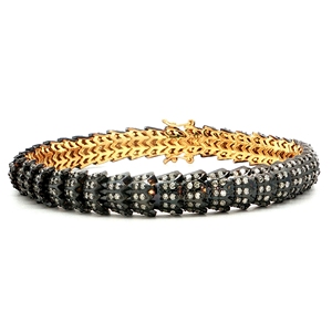 Elegante Brazalete Redondo de Diamantes y Rodio, un exquisito brazalete con un pieza central impecable para colecciones de joyería de lujo. - Product Image 4