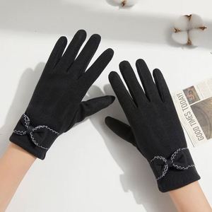 Gants I-0060 pour femmes, automne et hiver, en peluche, chauds et adorables, mitaines résistantes au froid, compatibles avec les écrans tactiles, pour la conduite - Product Image 4