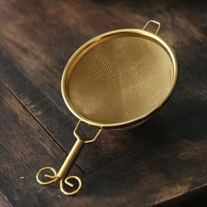 Colador de té de acero inoxidable con mango de ébano, superficie pulida, diseño vintage de loto y pez, para accesorios de juego de té - Product Image 2