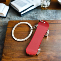 Porte-clés personnalisé en alliage métallique pour skateboard et trottinette, avec logo gravé au laser, pendentif de voiture et accessoire de sac