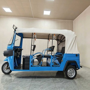 Triciclo Eléctrico de 3 Plazas Tipo Tuktuk Taxi Bajaj, 4000W 72V de Calidad - Product Image 4