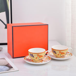 Juego de 2 Tazas de Té de Cerámica de Lujo Nórdico Personalizado, Tazas y Platillos para Sala de Estar, para Regalos - Product Image 2