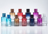 Flacon de parfum en verre vide à col vissé, couleur dégradée personnalisée, avec atomiseur à fine brume pour l'emballage de parfums