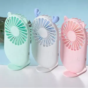 Hochwertige niedliche tragbare Reisebüro Luftkühlung Batterie ladung Power Bank USB wiederauf ladbare Handheld Mini Pocket Fan