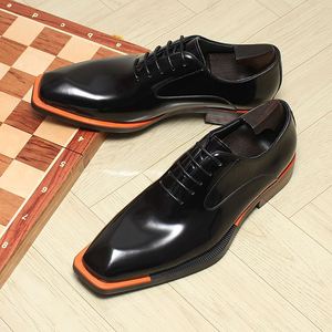 Chaussures Oxford brillantes pour hommes en cuir véritable, à bout carré, confortables, pour tenue de cérémonie, de mariage ou de bureau - Product Image 4
