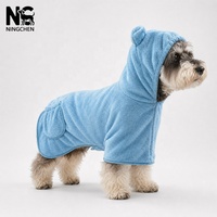 Peignoir de séchage pour chien G-Ultra absorbant avec poche - Serviette de bain pour animaux respectueuse de la peau, facile à mettre et à enlever après la douche
