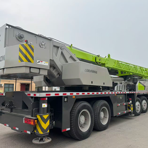 Grúa Hidráulica sobre Camión ZOOMLION ZTC700V de 70 Toneladas Usada en China, Lista para Trabajar - Product Image 2