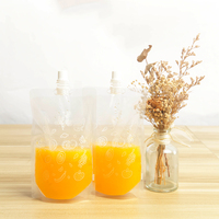 Sachet d'emballage transparent refermable personnalisé pour boissons et soupes, idéal pour l'eau chaude à bec verseur, sachet plastique autoportant pour boissons