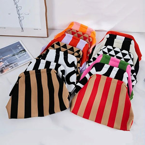 Borse Clutch Intrecciate con Fiocco a Nastro di Tendenza, Borse Cosmetiche da <span class=keywords><strong>Donna</strong></span>, Borse da Spiaggia Estive Lavorate a Maglia, Pochette da Sera <span class=keywords><strong>in</strong></span> Maglia - Product Image 2