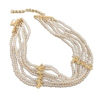 Collier ras du cou multi-couches en perles d'imitation en forme de fleur pour femme, idéal pour les soirées