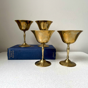 Verres à vin coupe à large ouverture en laiton poli, à long pied, style vintage, pour cocktails et boissons - Product Image 1