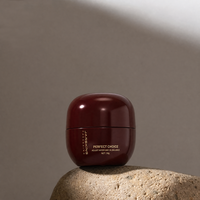 Contenants de soins de la peau personnalisés haut de gamme avec logo, ensemble de flacons et de pots en verre ronds, 30 ml, 50 ml, 100 ml, emballage de luxe pour soins de la peau couleur bordeaux