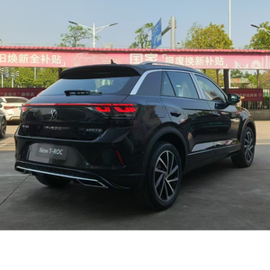 2025 pour <span class=keywords><strong>Volkswagen</strong></span> <span class=keywords><strong>T</strong></span>-<span class=keywords><strong>ROC</strong></span> noir complet nouveau SUV compact FWD essence 1.5L 160PS toit ouvrant panoramique <span class=keywords><strong>prix</strong></span> réduit en Stock - Product Image 3