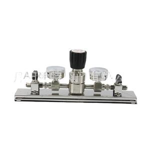 ตัวควบคุมแรงดันสแตนเลสแบบที่มีขั้วต่อรอง สำหรับไฮโดรเจน ฮีเลียม ไนตริกออกไซด์ ออกซิเจน และก๊าซอื่นๆ - Product Image 1