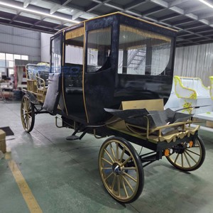 Chariot Royal Électrique Noir Populaire de Qualité Supérieure pour le Tourisme – Voiturette Électrique Rétro pour Visites Touristiques - Product Image 4