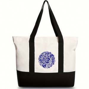 Sac de plage <span class=keywords><strong>en</strong></span> toile personnalisé avec monogramme de dessin animé classique imprimé à l'écran pour femmes Cadeau personnalisé avec initiales pour l'été - Product Image 3