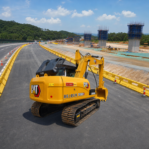Excavatrice hydraulique sur chenilles d'occasion CAT 315D2 de 15 tonnes, pelle médiatineuse Caterpillar d'origine pour la construction - Product Image 5