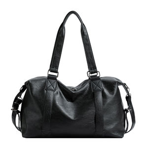 Sac à bandoulière luxueux et unique en matériau PU. Peut être transporté. La doublure est en polyester.6819 - Product Image 1