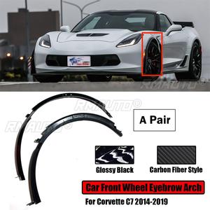 2 ชิ้น ชุดแต่งคิ้วล้อหน้ารถยนต์ สำหรับ Chevrolet Corvette C7 ปี 2014-2019 ทุกรุ่น สีดำเงา ลายคาร์บอนไฟเบอร์ อุปกรณ์ตกแต่งบังโคลน - Product Image 1