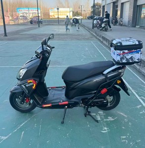 <span class=keywords><strong>Scooter</strong></span> <span class=keywords><strong>Suzuki</strong></span> UY125 125cc à refroidissement par air EFI - Product Image 1