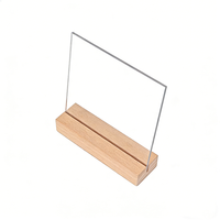 Transparenter Acryl-Tischkartenhalter A4 A5 T-Form Doppelseitiger Preisanzeiger Vertikaler Holzständer Tischständer