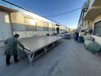 Plateforme de Danse Modulaire Extérieure en Métal Carrée Portable 1,22m x 1,22m Capacité de Charge 1000kg Anti-Rouille Scène Alien pour Événements