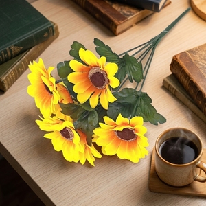 Bouquet di Girasoli Artificiali con 7 Fiori Gialli, 30cm, per Decorazioni Casa, Matrimoni e Tavoli - Product Image 3