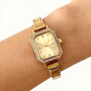 Montre élégante pour femme avec un design carré et des accents de diamants, bracelet de montre DIY, montre à quartz, montre-bracelet pour femme assortie - Product Image 5