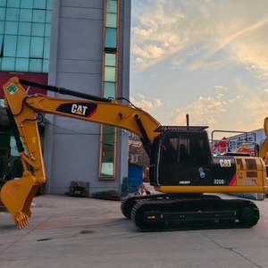 รถขุดมือสอง Caterpillar 320D ปี 2001 ใช้งานมาแล้ว 4000 ชั่วโมง น้ำหนัก 20000 กก. กำลังเครื่องยนต์ 120 กิโลวัตต์ พร้อมเกียร์ มอเตอร์ ปั๊ม แบริ่ง ผลิตในญี่ปุ่น - Product Image 2