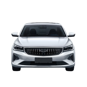 Geely Emgrand Sedan Voiture d'occasion Essence Essence Véhicule 1.5 <span class=keywords><strong>L</strong></span> 1.8L <span class=keywords><strong>4</strong></span> portes 5 sièges Sedan voitures bon marché à <span class=keywords><strong>vendre</strong></span> - Product Image 2